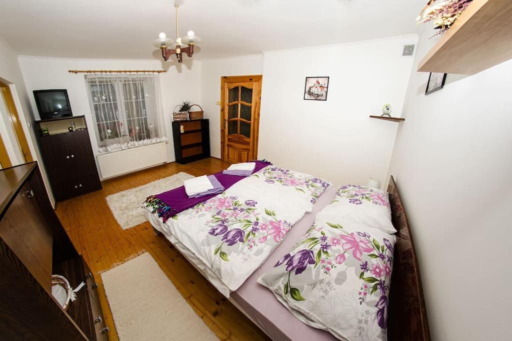 Zlty Domcek - Apartman Svabovce Dış mekan fotoğraf